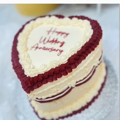 Anniversary Cakes by SpongyBakes