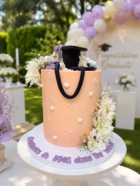 Graduation Cakes by SpongyBakes